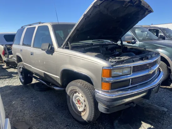 1999 CHEVROLET TAHOE