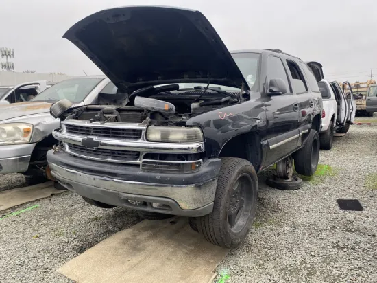 2004 CHEVROLET TAHOE